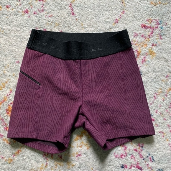 Koral Emblem Stretch-Jacquard Shorts Plum sz‎ S - Picture 4 of 5